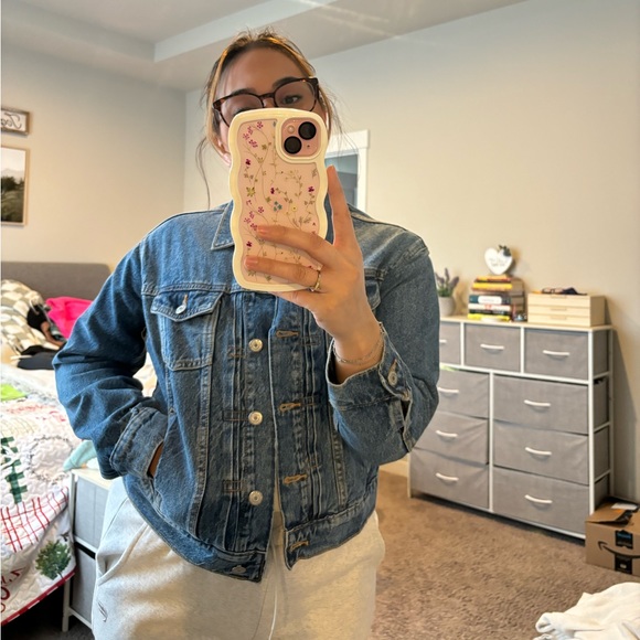 Jean jacket! - Picture 3 of 10